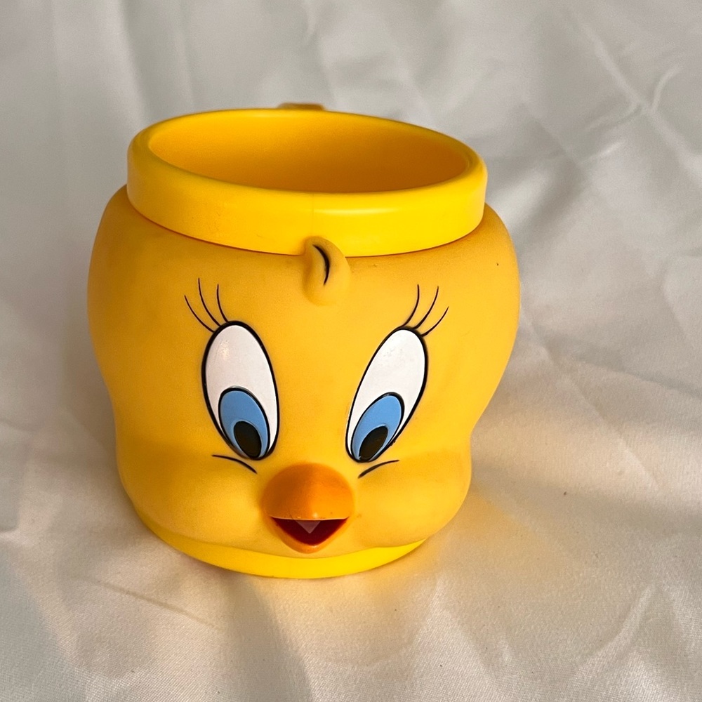 Retro tweety bird cup